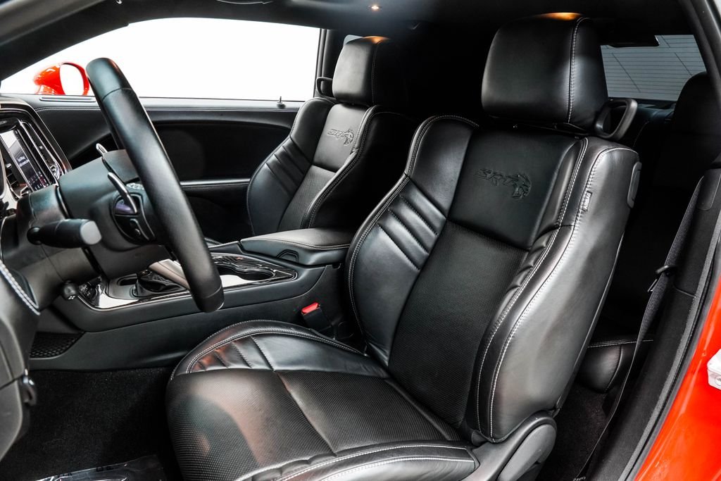 Used 2023 Red Dodge SRT Hellcat Jailbreak image 15