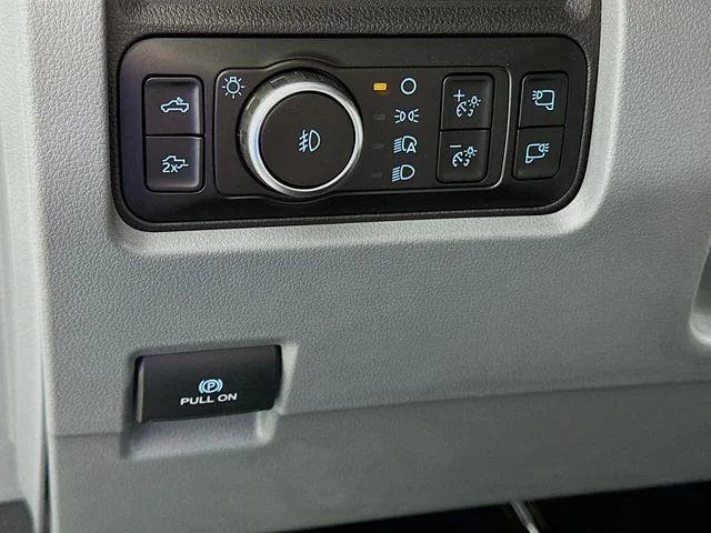 New 2026 White Ford XLT image 22