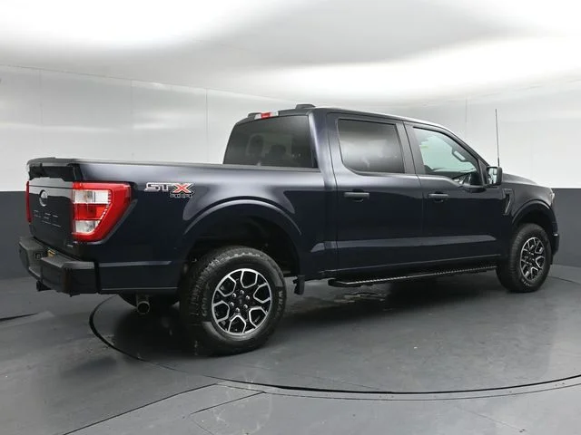 Certified Used 2023 Antimatter Blue Metallic Ford XL image 7