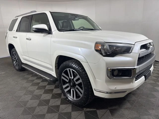 2015 Toyota 4Runner Limited 4x4 V6's photo