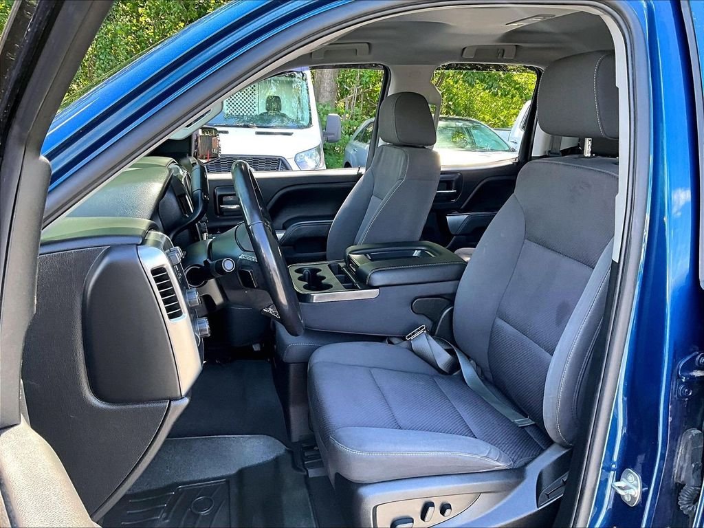 Used 2019 Blue Chevrolet LT image 10