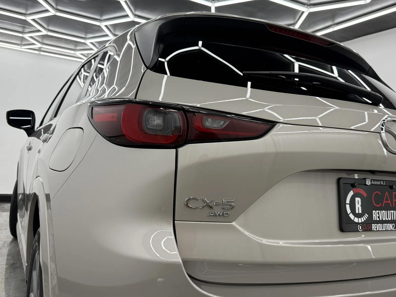 Used 2025 Platinum Quartz Metallic Mazda 2.5 S Preferred Package AWD image 48