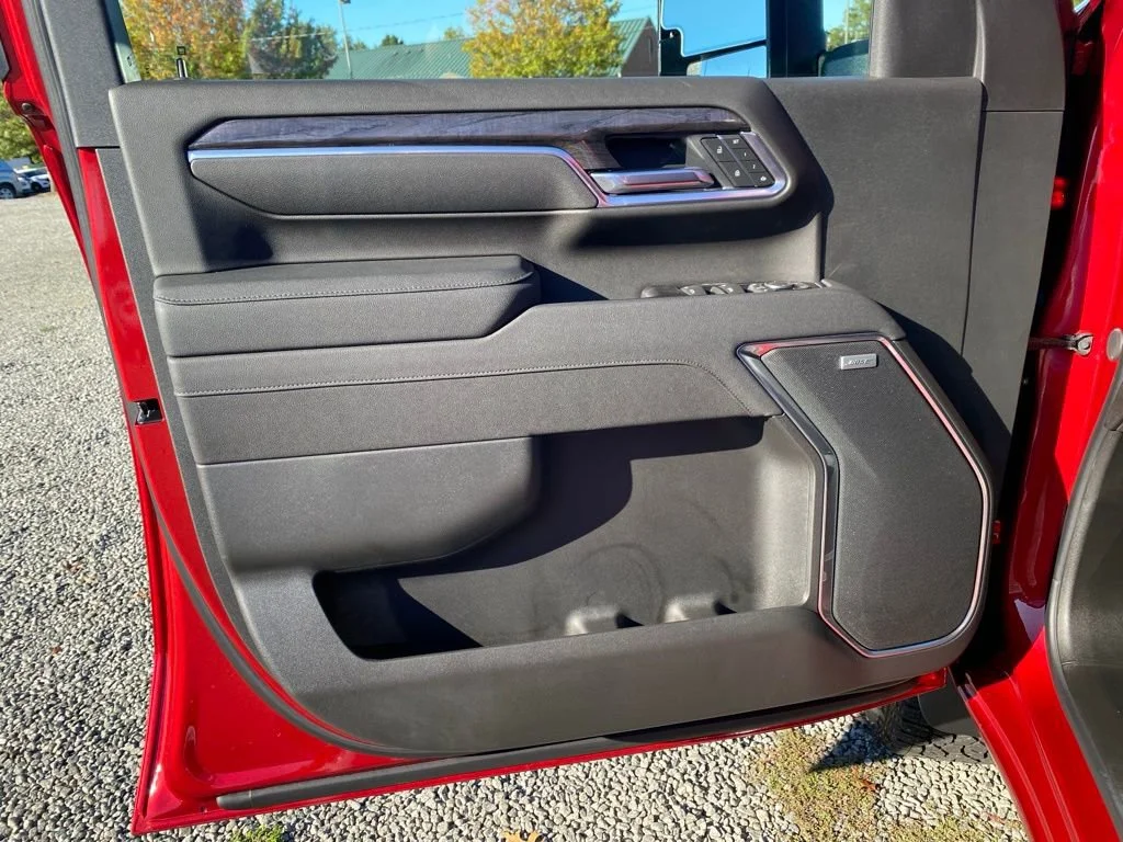 2026 Chevrolet Silverado 2500 HD LTZ - Photo 9