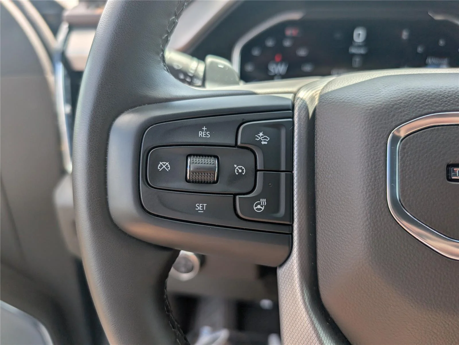 Used 2024 Sterling Metallic GMC Denali image 24