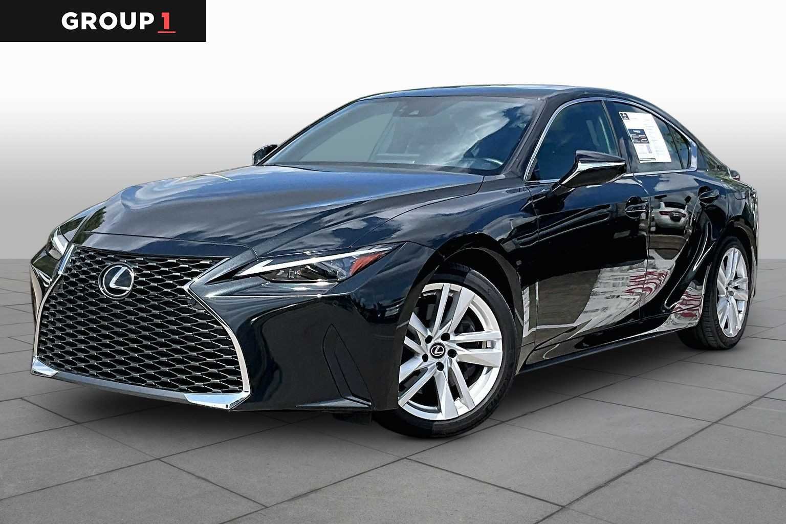 2024 Lexus IS 300 