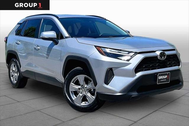 Certified Used 2024 SILVER SKY METALLIC Toyota  image 3