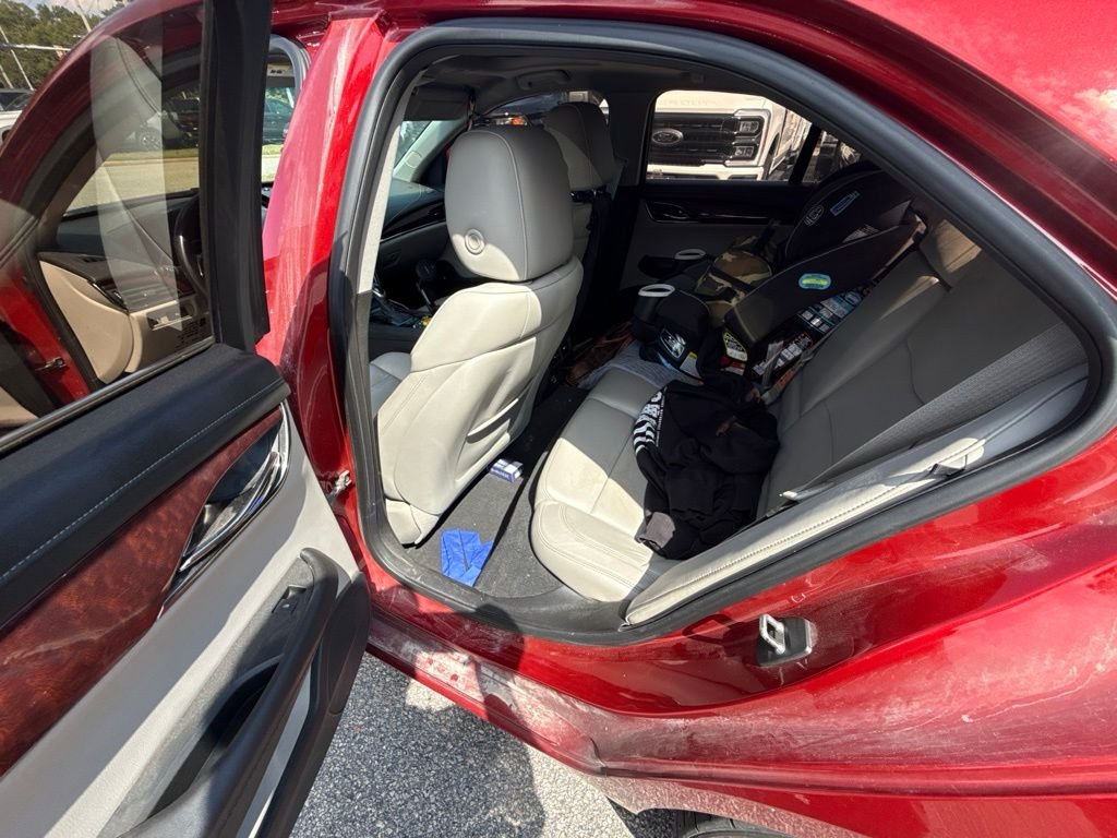 Used 2018 Red Cadillac 2.0L Turbo Luxury image 16