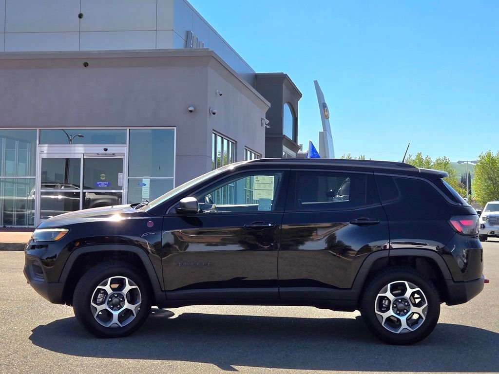 Used 2022 Black Jeep Trailhawk image 7