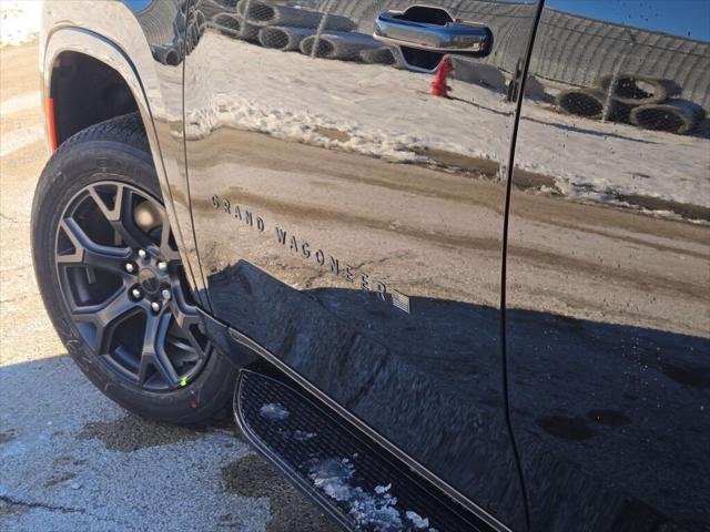 New 2026 High Gloss Black Exterior Paint Jeep Grand Wagoneer image 43