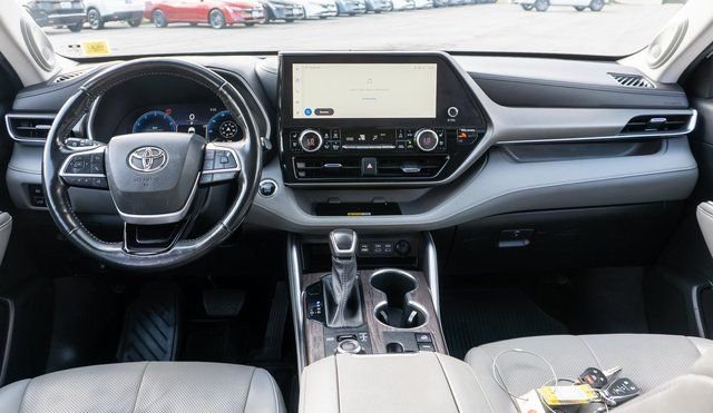 Used 2023 Beige Toyota Limited image 17