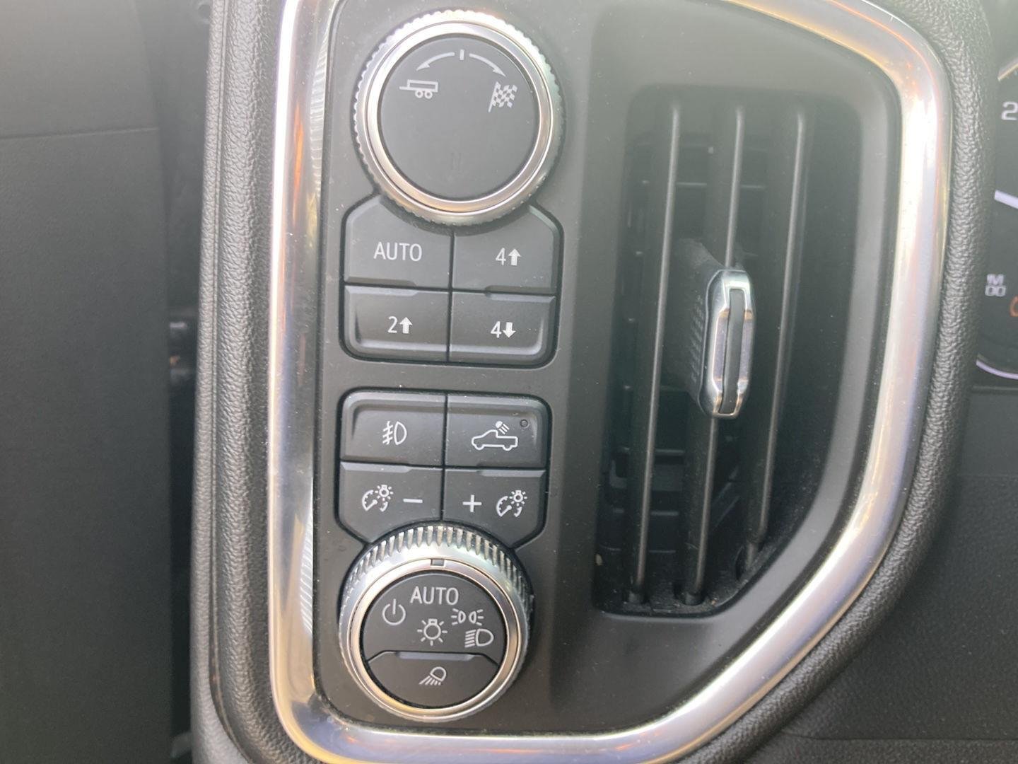 Used 2019 Onyx Black GMC AT4 image 13