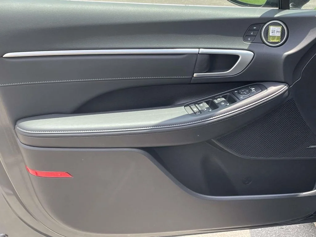 New 2026 Gray Hyundai Limited image 15