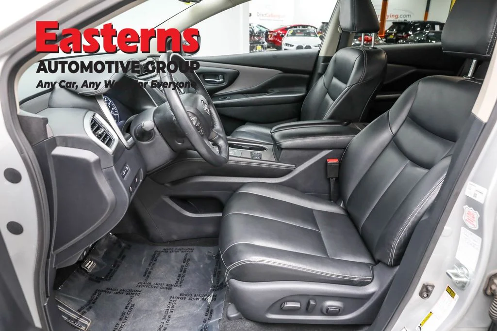 Used 2023 Silver Nissan SV image 14