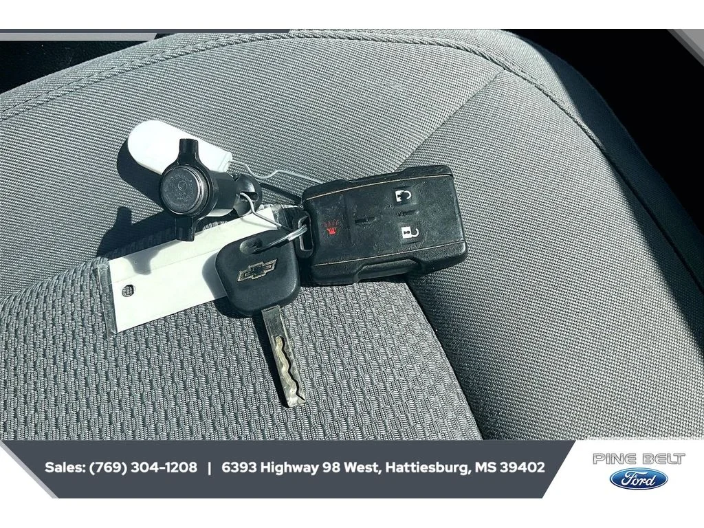Used 2018 Silver Ice Metallic Chevrolet 2WD Work Truck image 9