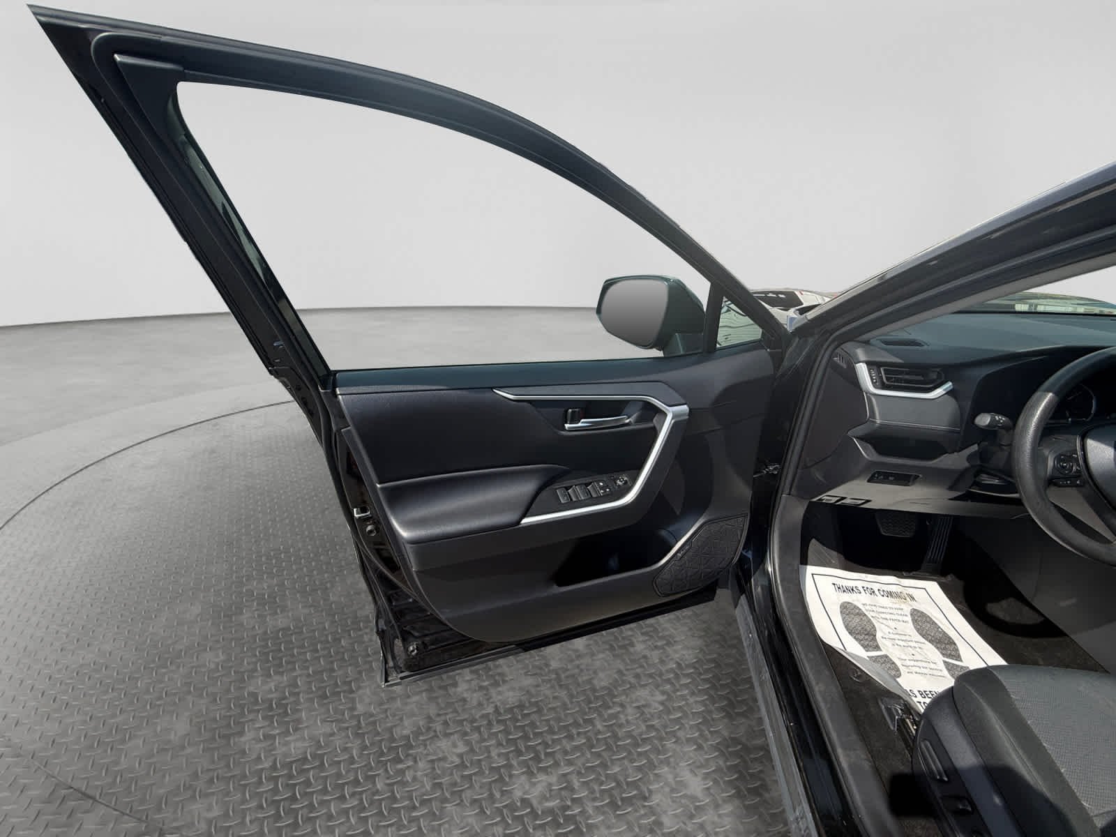 Used 2025 Midnight Black Metallic Toyota XLE image 10
