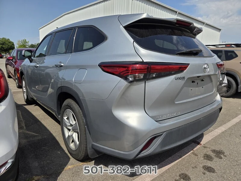 Used 2021 Celestial Silver Metallic TOYOTA LE image 5