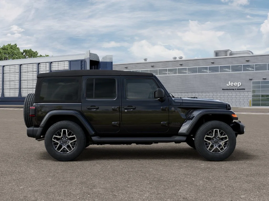 New 2027 Black Jeep Sahara image 21