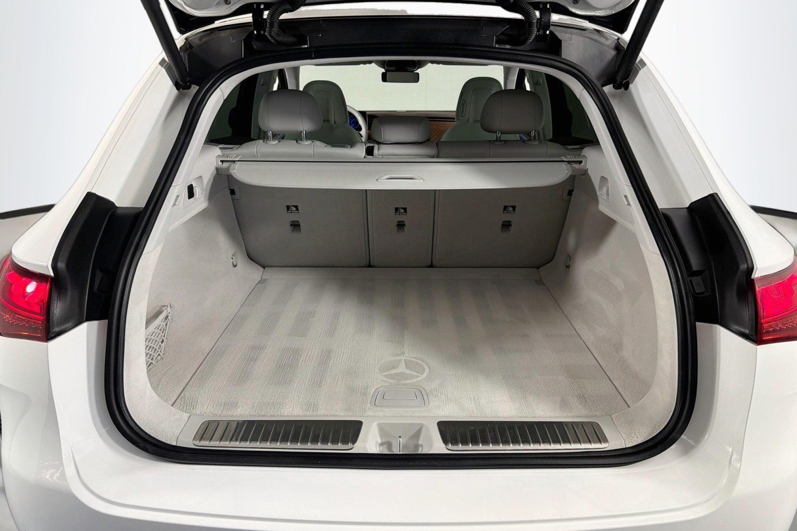 Certified Used 2024 Polar White Mercedes-Benz 350+ image 23
