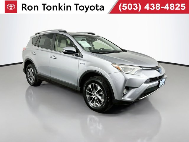 2017 Toyota RAV4 Hybrid XLE
