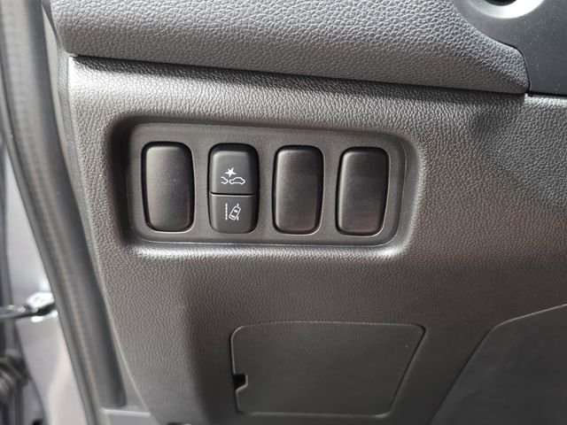 Used 2024 Gray Mitsubishi 2.0 ES image 26