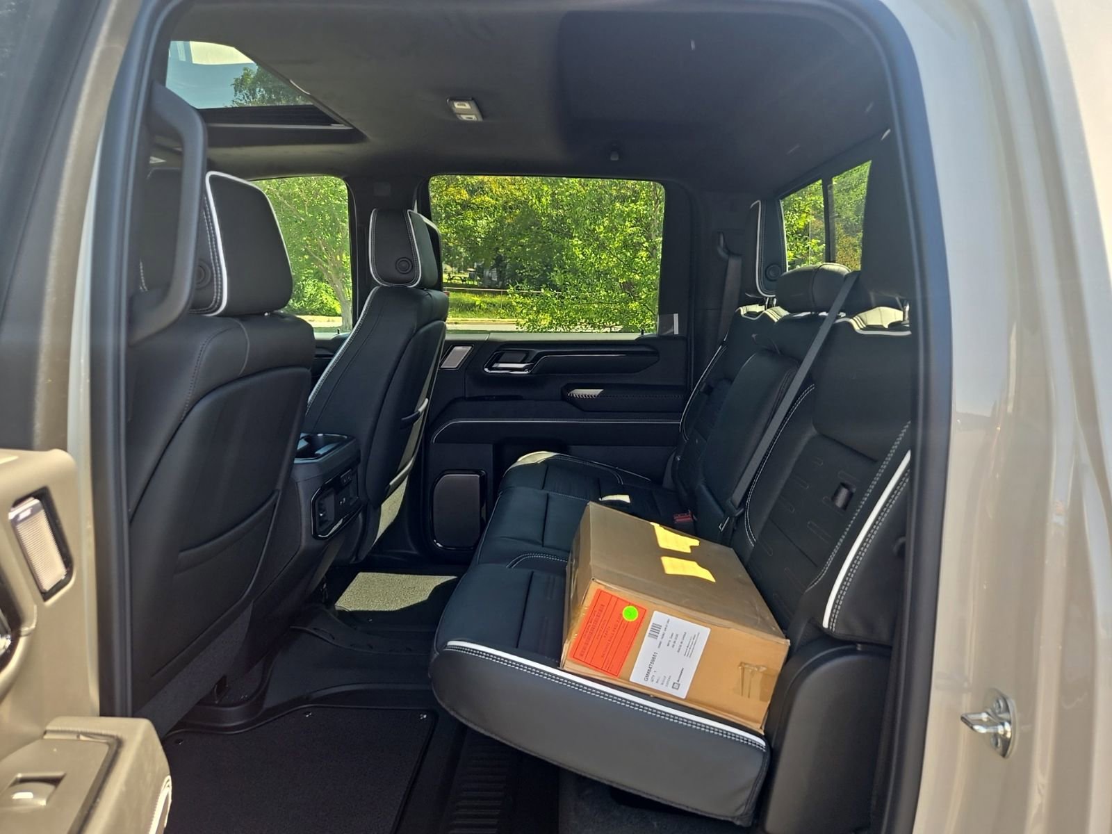 2026 GMC Sierra 2500HD AT4X - Photo 26