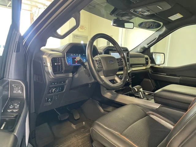 Used 2024 Black Metallic Ford Lariat image 6