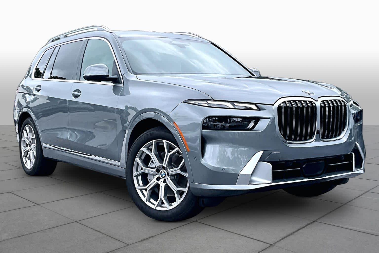 Certified Used 2026 Skyscraper Grey Metallic BMW xDrive40i image 3