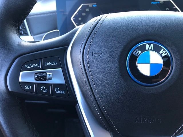 Used 2025 White BMW xDrive50e image 25