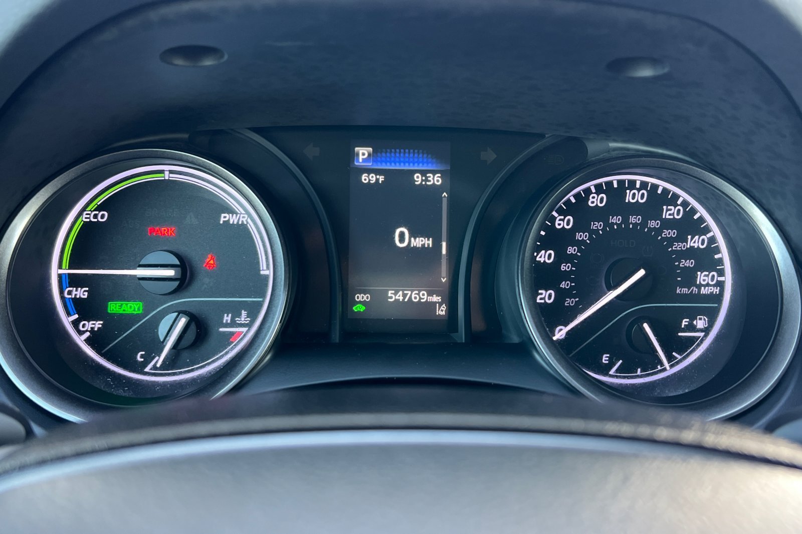Certified Used 2022 White Toyota Hybrid SE image 23