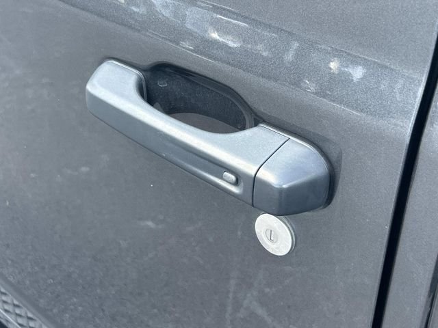 Used 2023 Gray Jeep Mojave image 16