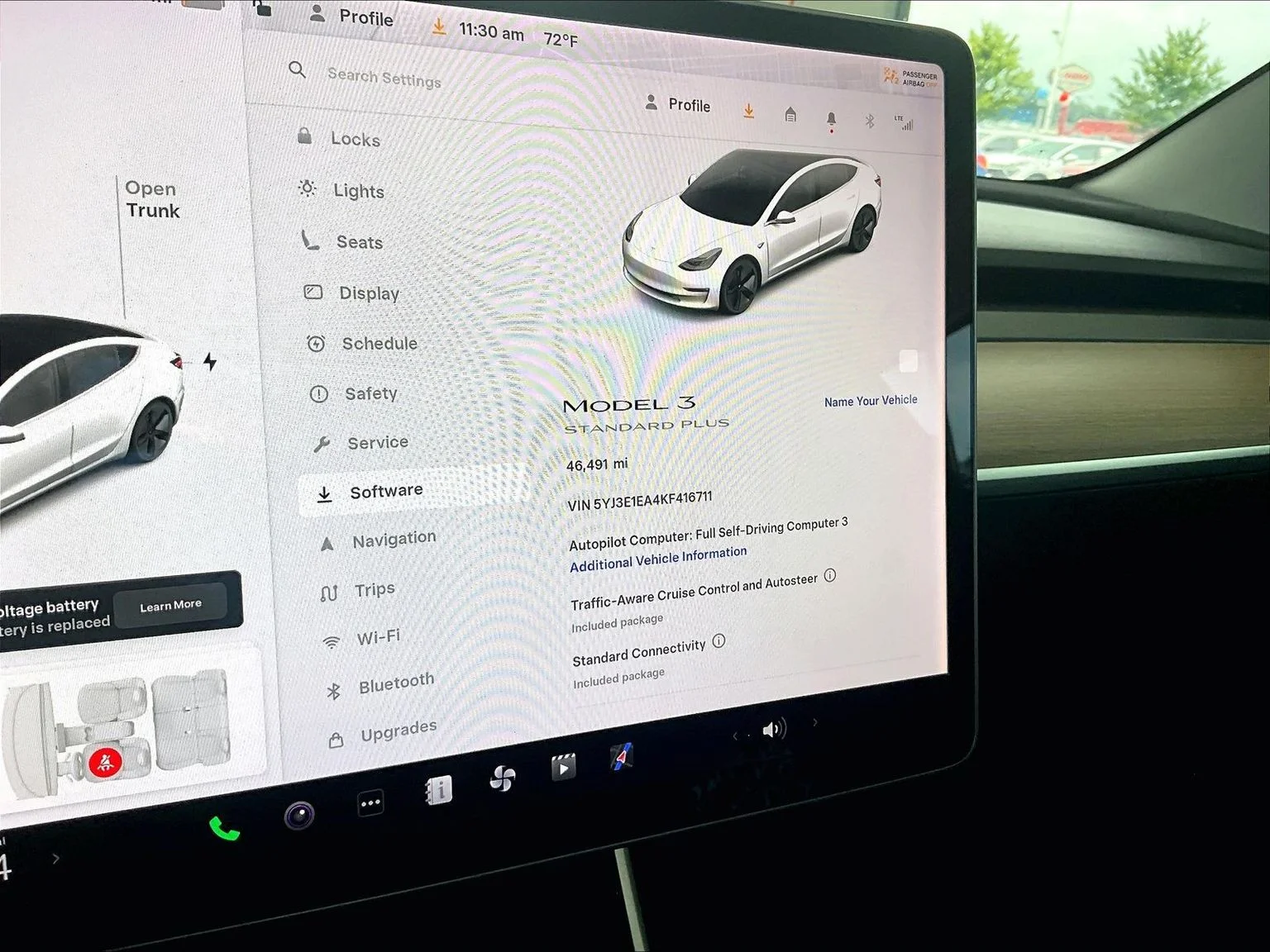 Used 2019 White Tesla Standard Range Plus image 20
