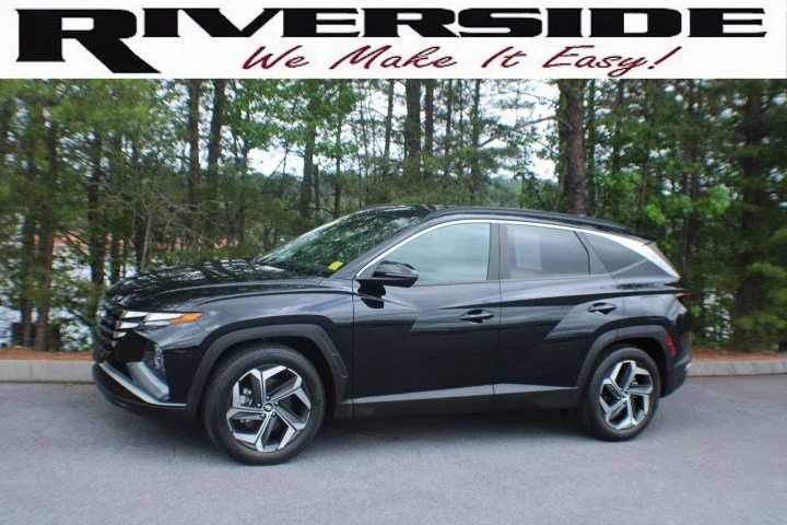 Used 2022 Phantom Black Hyundai SEL image 4