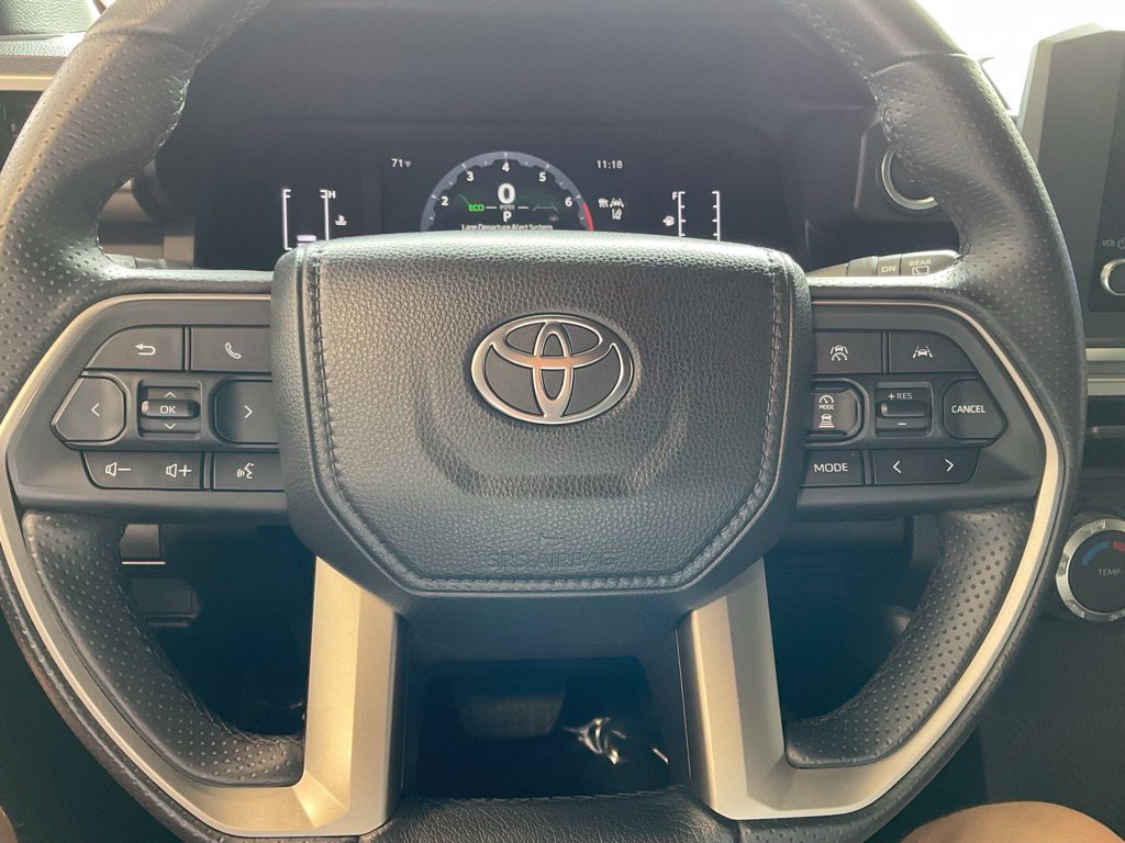 Certified Used 2025  Toyota SR5 image 11