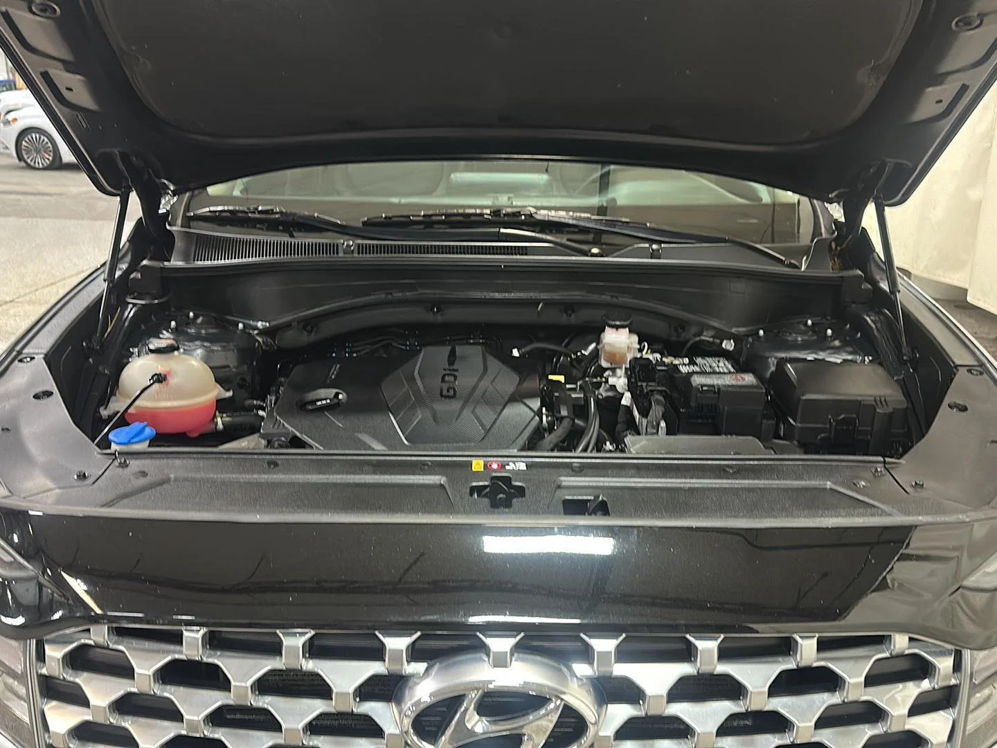 Used 2022 Twilight Black Hyundai SEL image 13