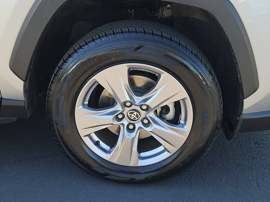 Used 2022 Silver Sky Metallic Toyota XLE image 30