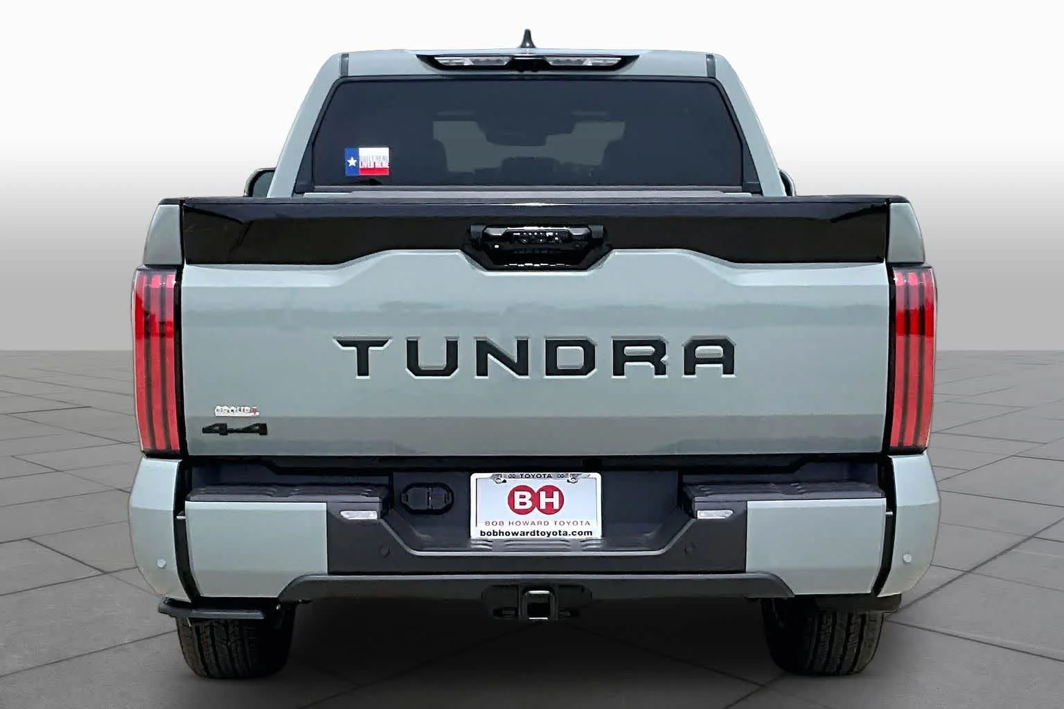 New 2026 Lunar Rock Toyota Platinum image 4