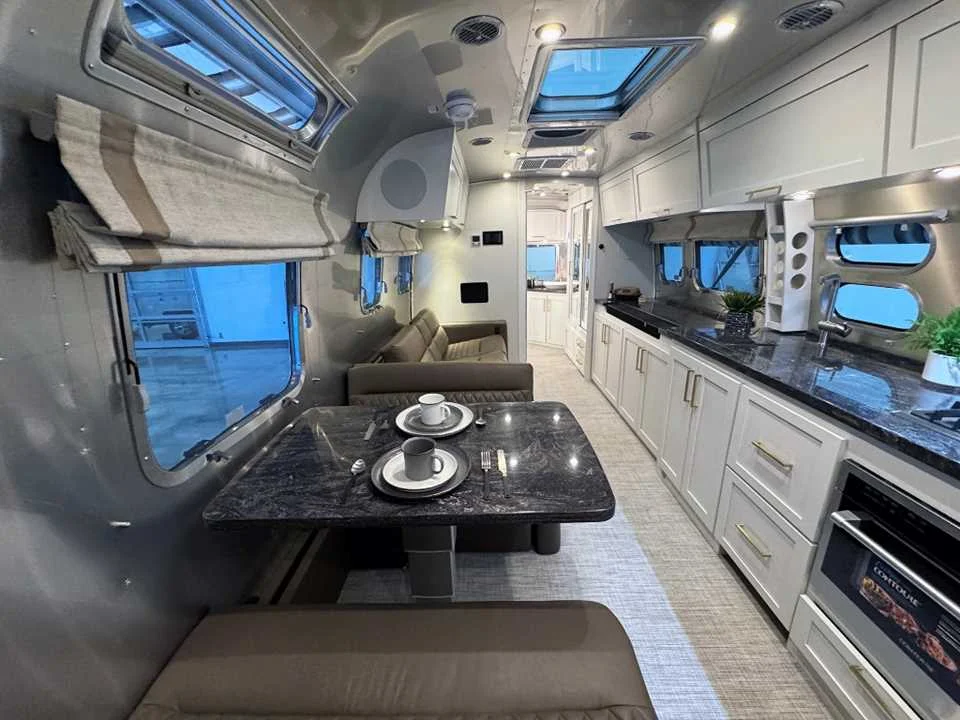 New 2026 SILVER AIRSTREAM  image 15