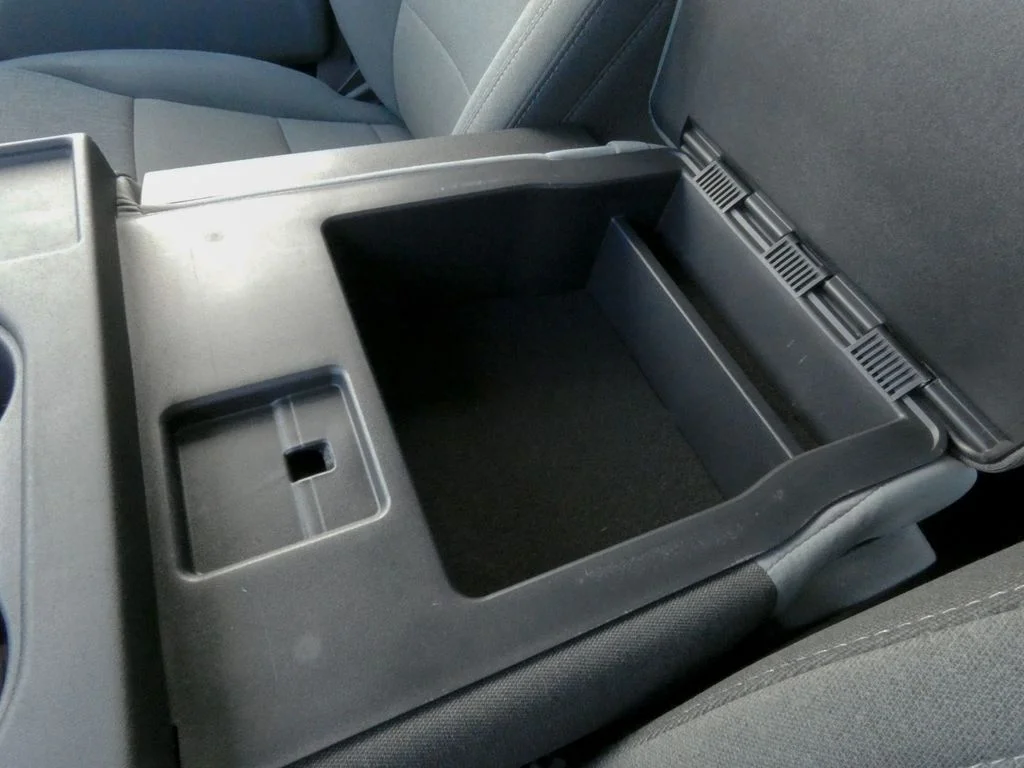 Used 2024 Silver Ford XLT image 26