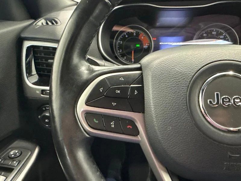 Used 2019 Black Jeep Limited image 25