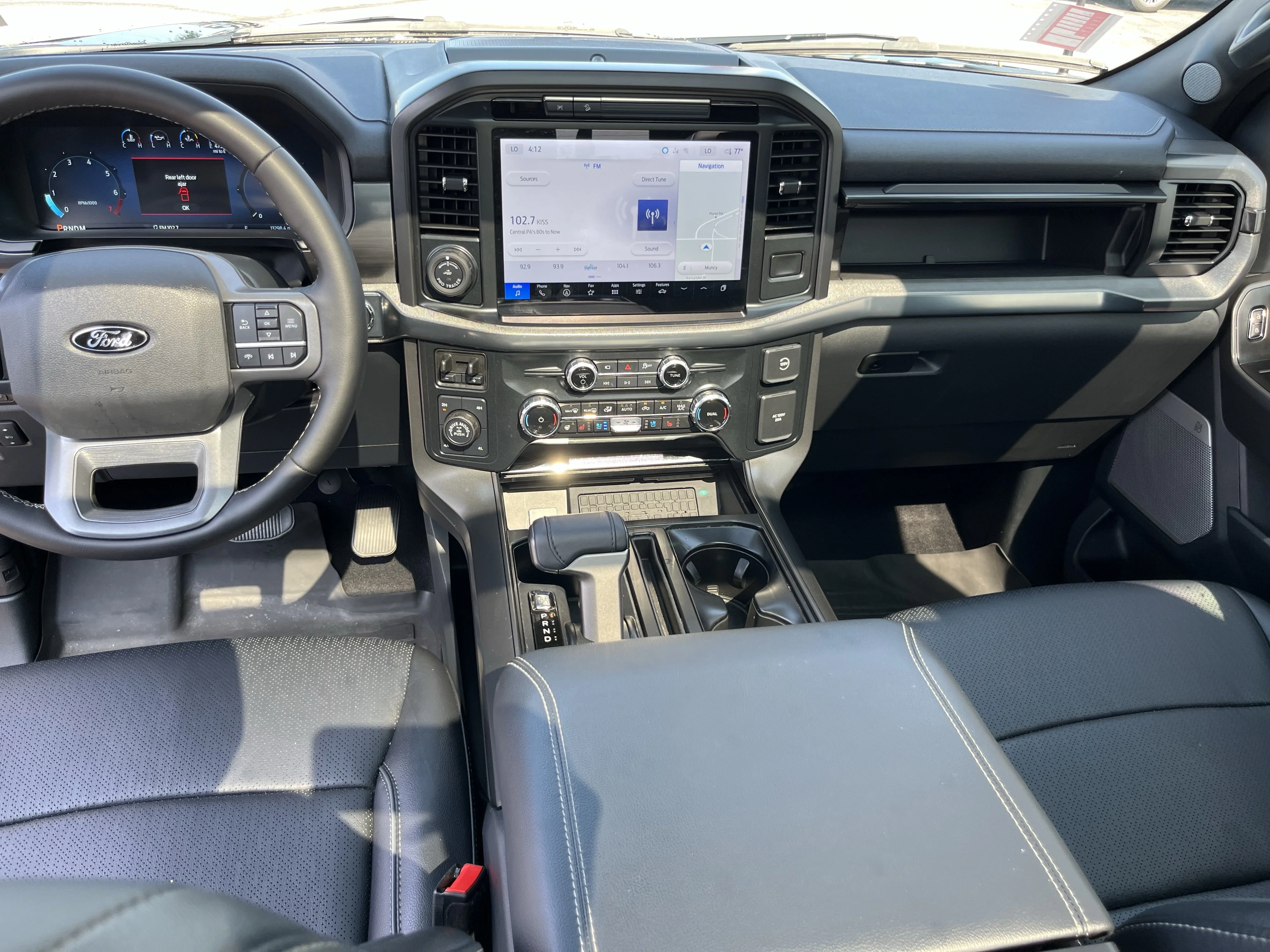 Used 2025 Black Metallic Ford Lariat image 19