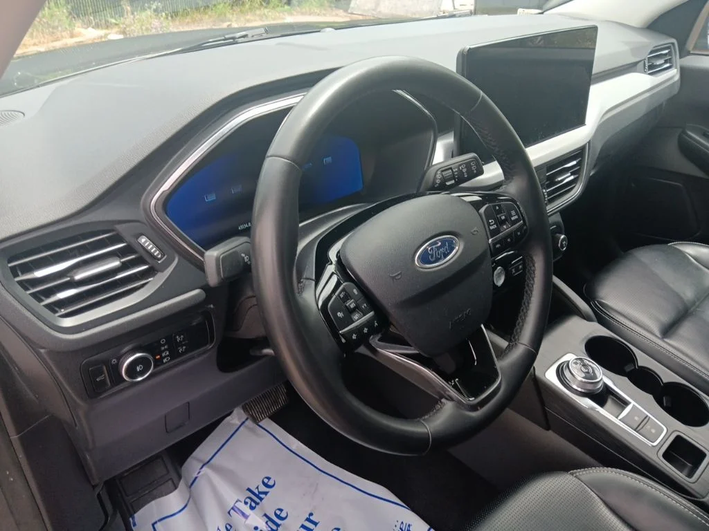Used 2024 Carbonized Gray Metallic Ford Platinum image 15