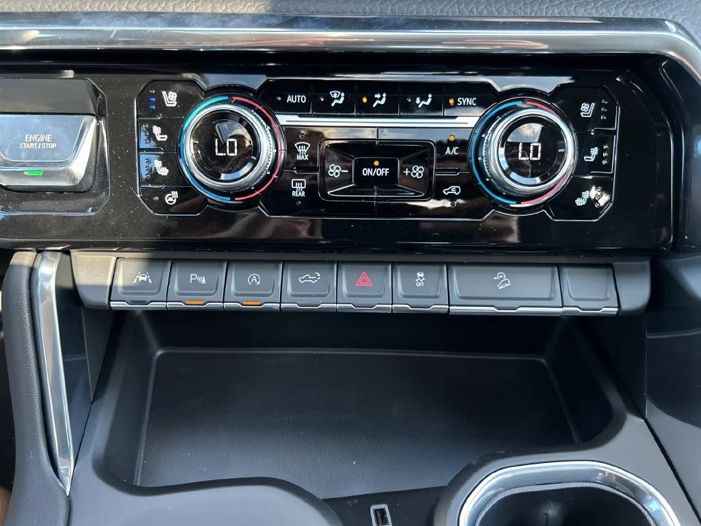 New 2026 Glacier White Tricoat GMC Denali image 51