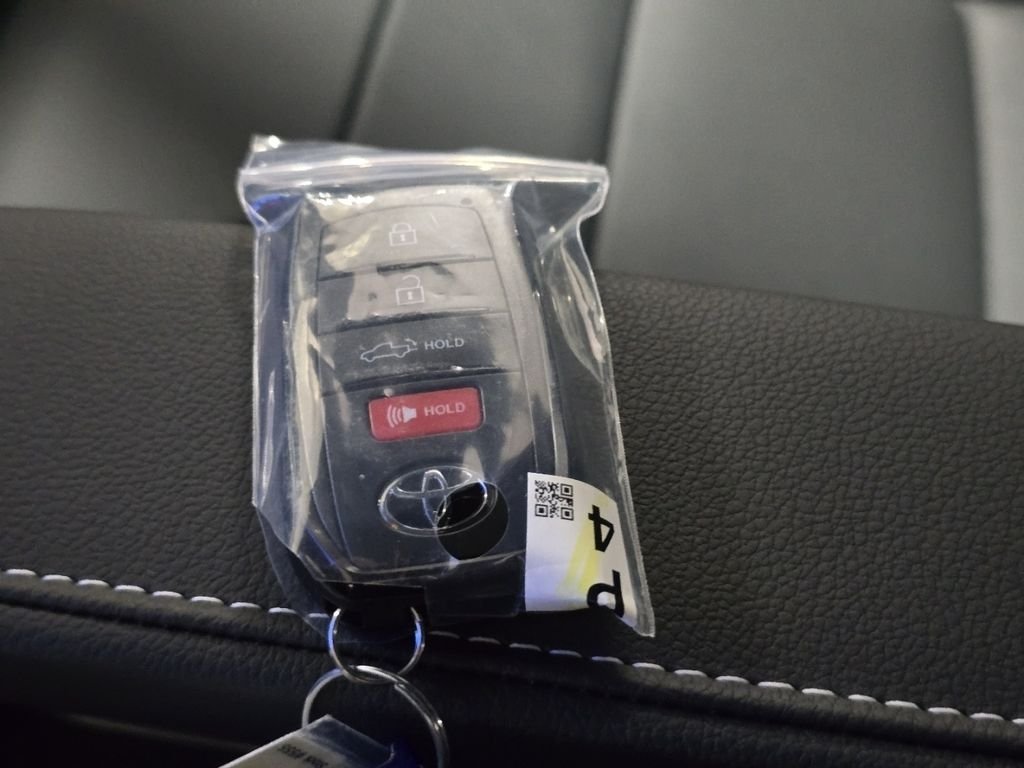 2026 Toyota Tundra Limited - Photo 33