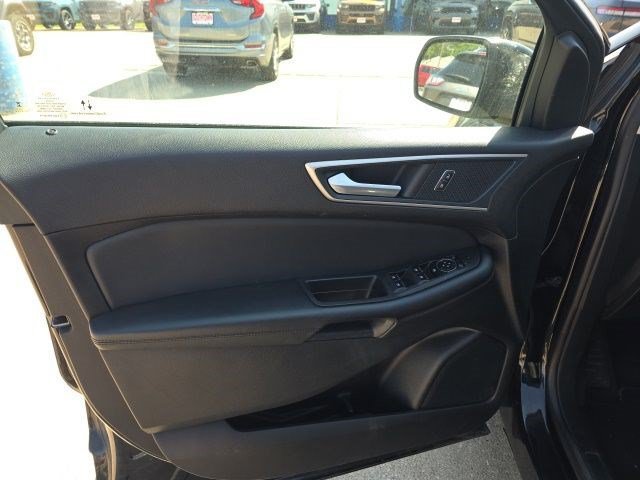 Used 2024 Agate Black Metallic Ford SEL image 14