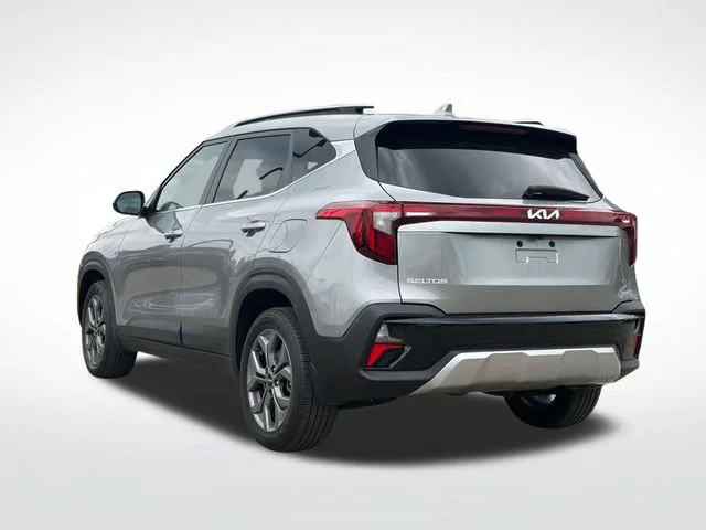 2024 Kia Seltos S - Photo 19