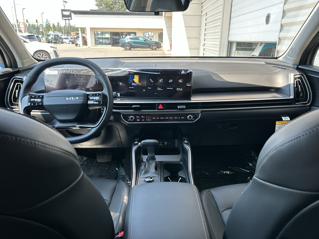 New 2026 Wolf Gray Kia S image 17