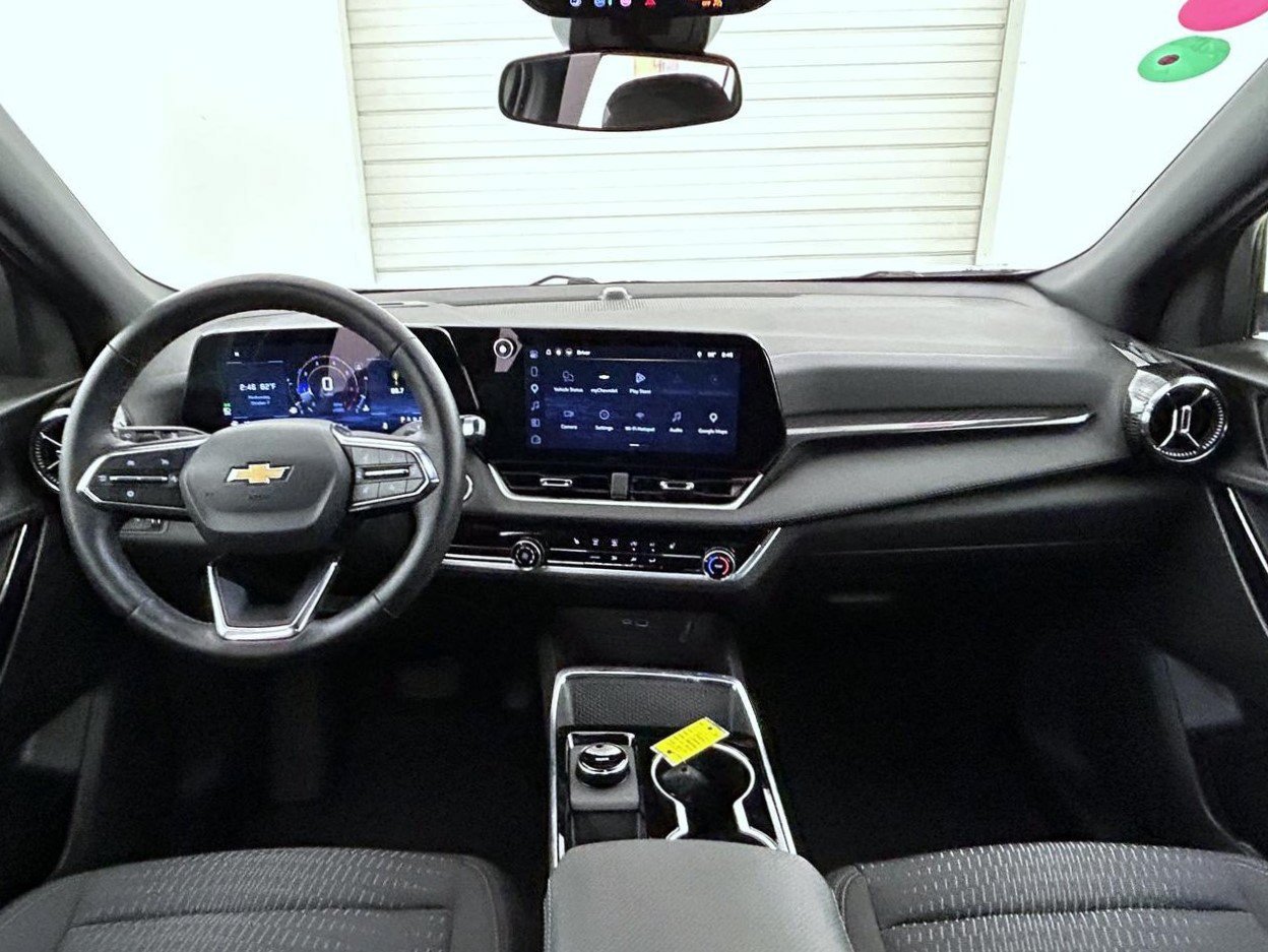 Used 2026 White Chevrolet LT image 13