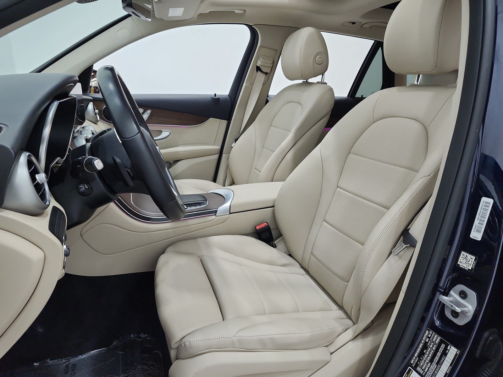 Used 2022 Lunar Blue Metallic Mercedes-Benz GLC 300 4MATIC® SUV image 13