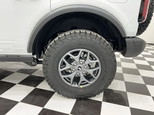 New 2025 Oxford White Ford Badlands® image 61