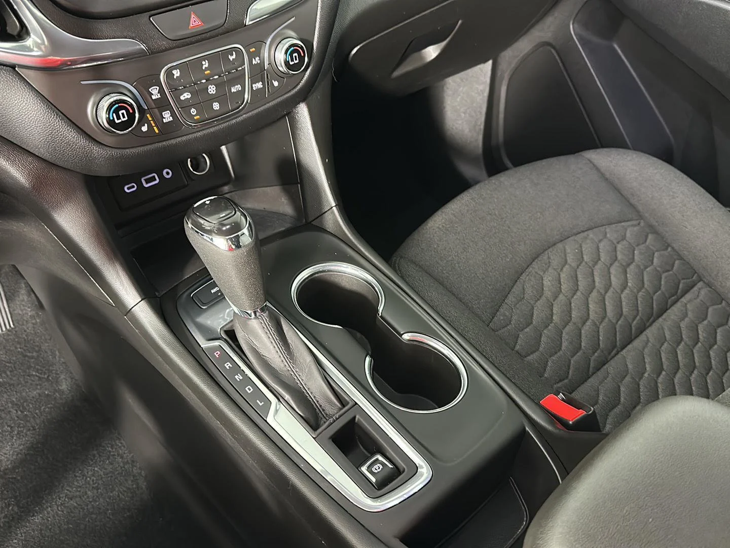 Used 2020 Pacific Blue Metallic Chevrolet LT image 25